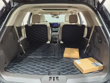 2021 Ford Explorer с пробегом 30 040 км