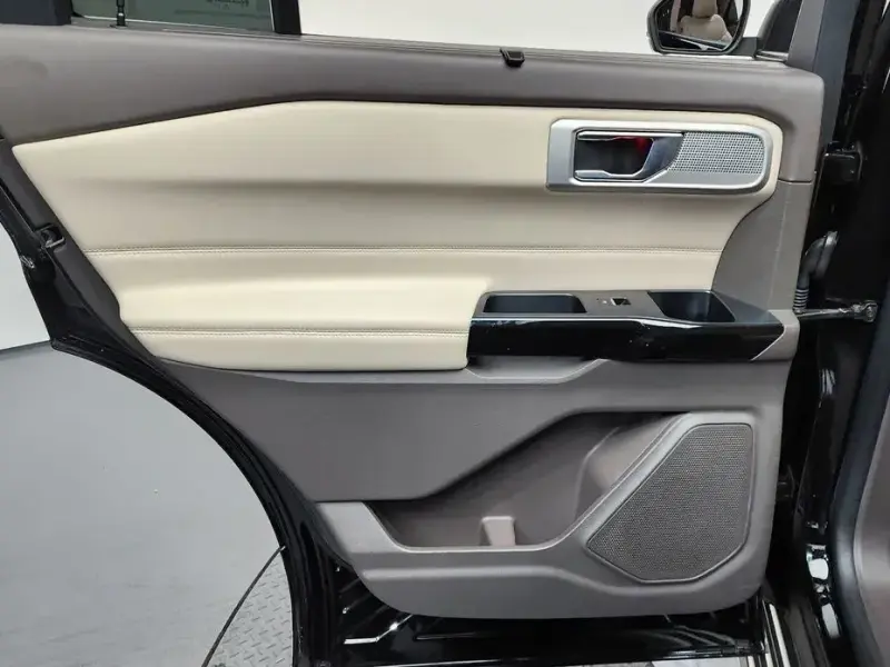2021 Ford Explorer с пробегом 30 040 км