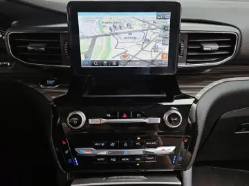 2022 Ford Explorer с пробегом 71 337 км