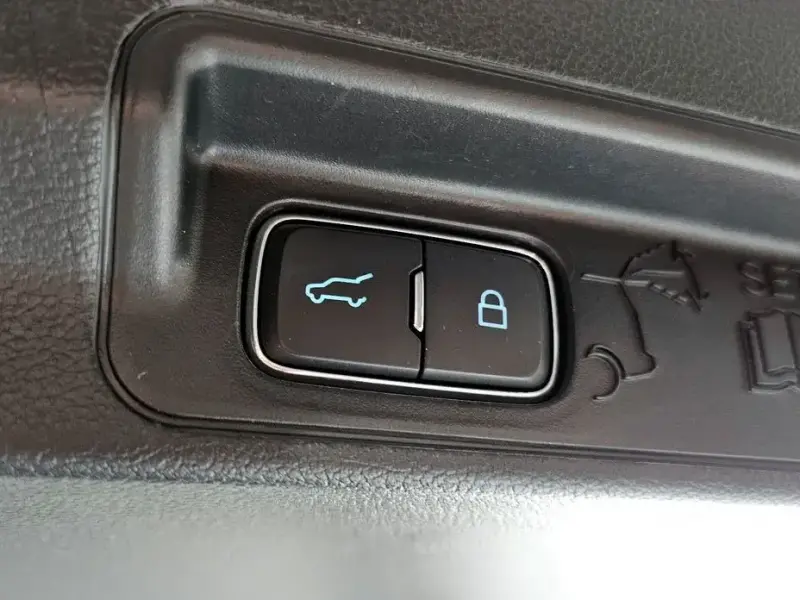 2022 Ford Explorer с пробегом 71 337 км