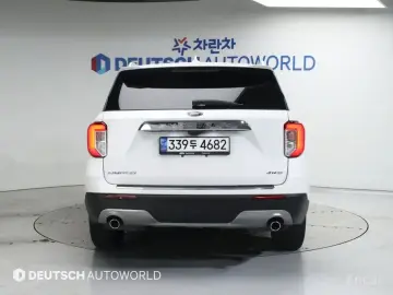 2022 Ford Explorer с пробегом 26 700 км