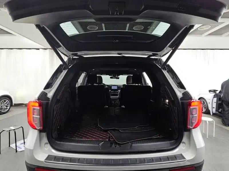 2021 Ford Explorer с пробегом 39 940 км