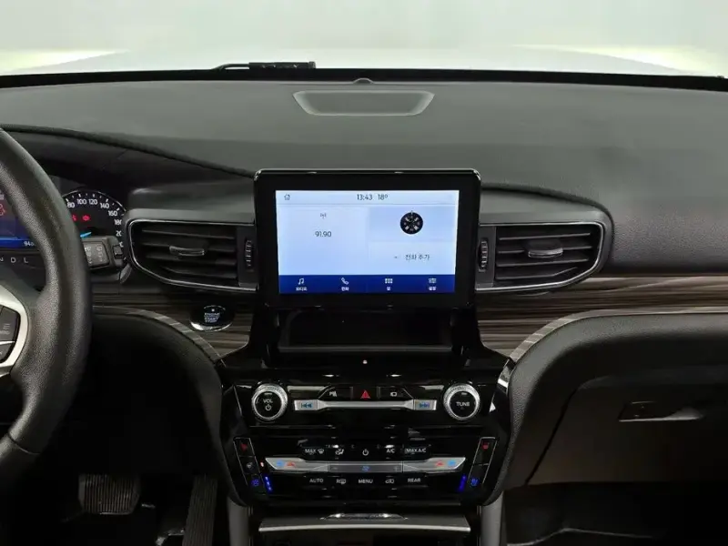 2021 Ford Explorer с пробегом 55 547 км