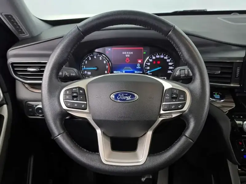 2021 Ford Explorer с пробегом 55 547 км