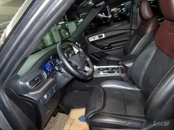 2022 Ford Explorer с пробегом 89 180 км