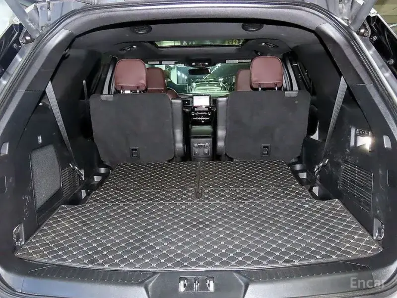 2022 Ford Explorer с пробегом 89 180 км
