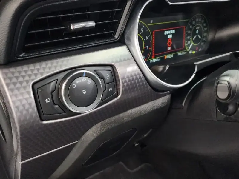 2019 Ford Mustang с пробегом 117 612 км