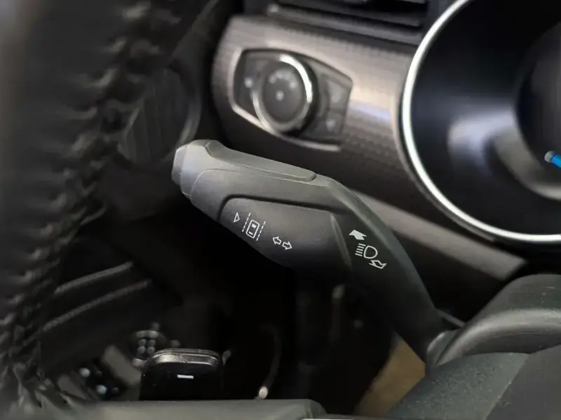 2022 Ford Mustang с пробегом 41 494 км