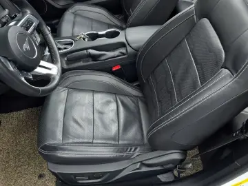 2022 Ford Mustang с пробегом 41 494 км