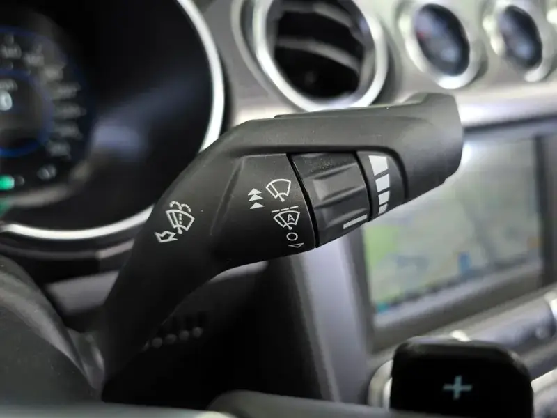 2022 Ford Mustang с пробегом 41 494 км