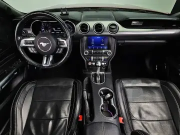 2021 Ford Mustang с пробегом 104 022 км