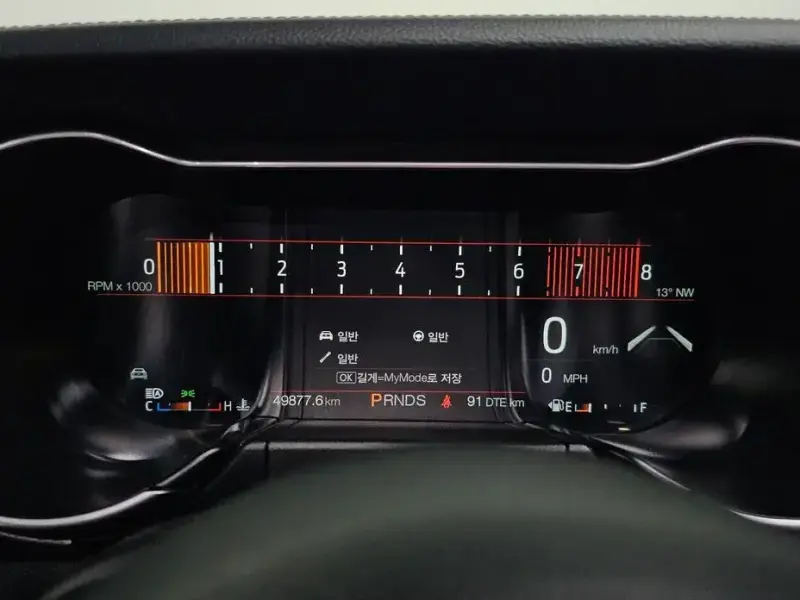 2022 Ford Mustang с пробегом 49 877 км