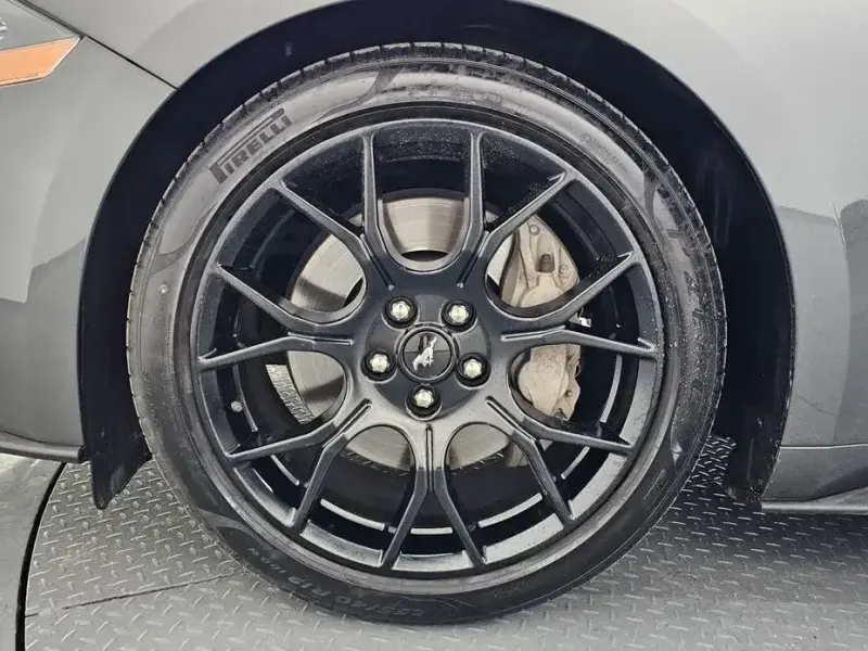 2020 Ford Mustang с пробегом 46 824 км
