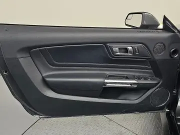 2020 Ford Mustang с пробегом 46 824 км