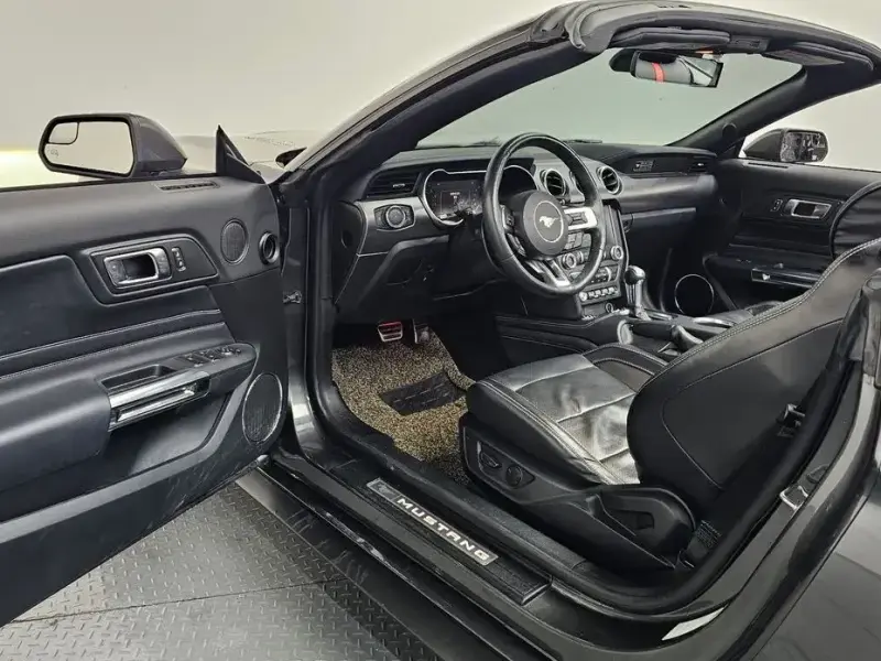 2020 Ford Mustang с пробегом 46 824 км