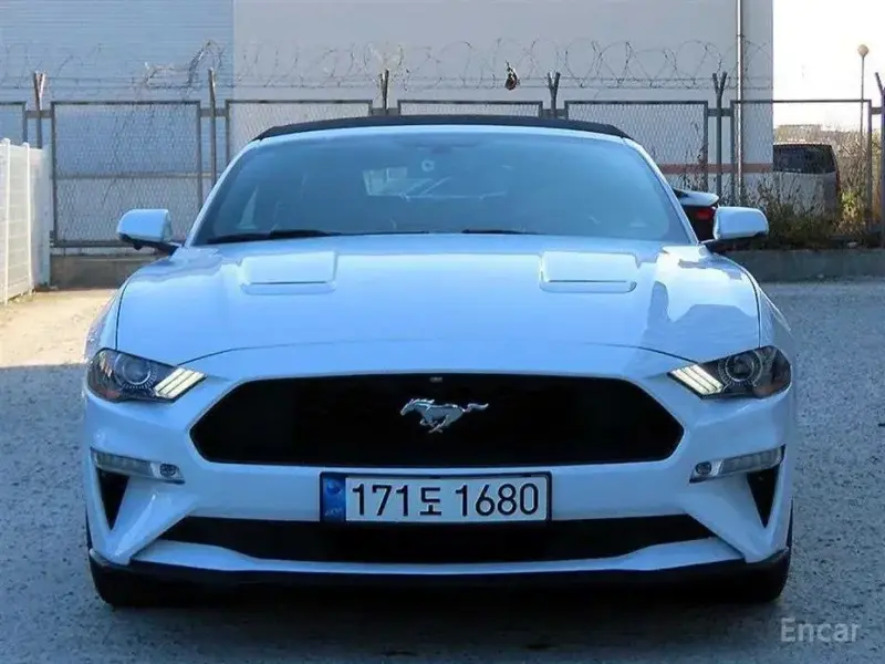 2020 Ford Mustang с пробегом 61 660 км