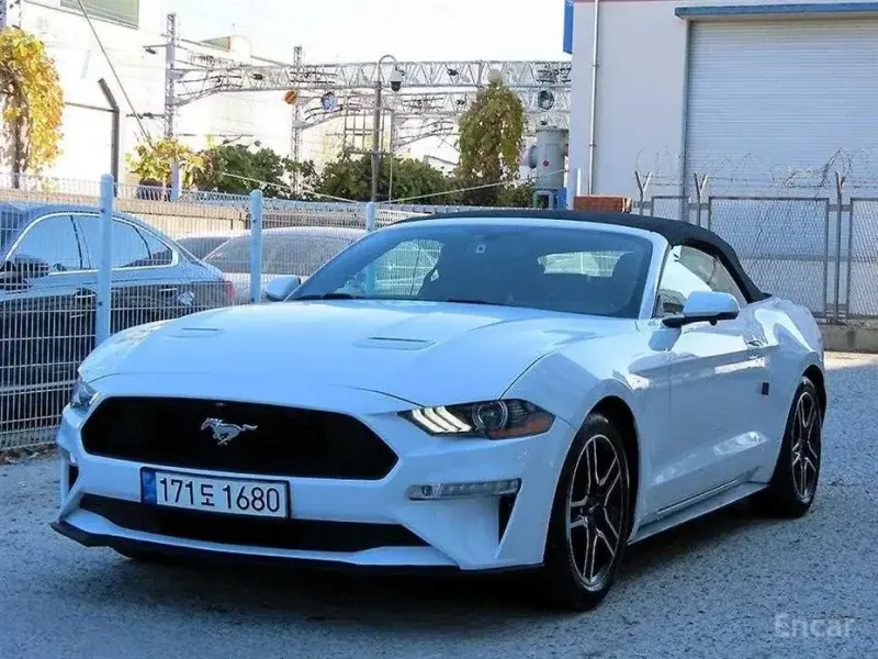2020 Ford Mustang с пробегом 61 660 км