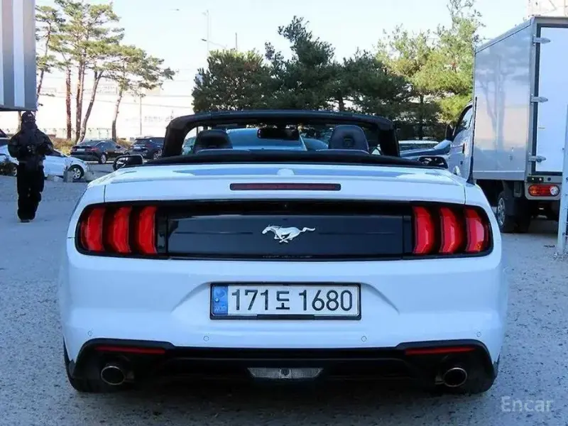 2020 Ford Mustang с пробегом 61 660 км