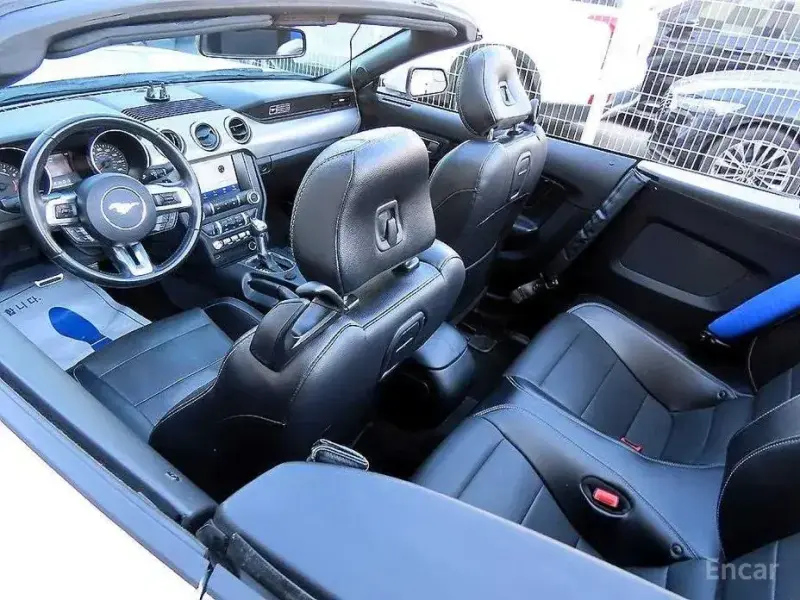 2020 Ford Mustang с пробегом 61 660 км