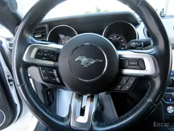 2020 Ford Mustang с пробегом 61 660 км