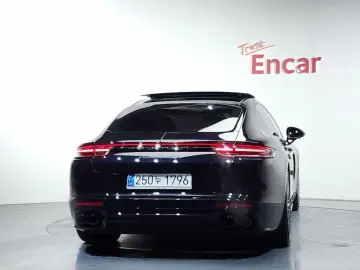 2020 Porsche Panamera с пробегом 13 275 км
