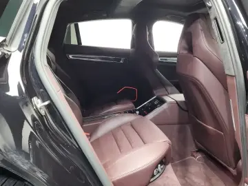 2020 Porsche Panamera с пробегом 13 275 км