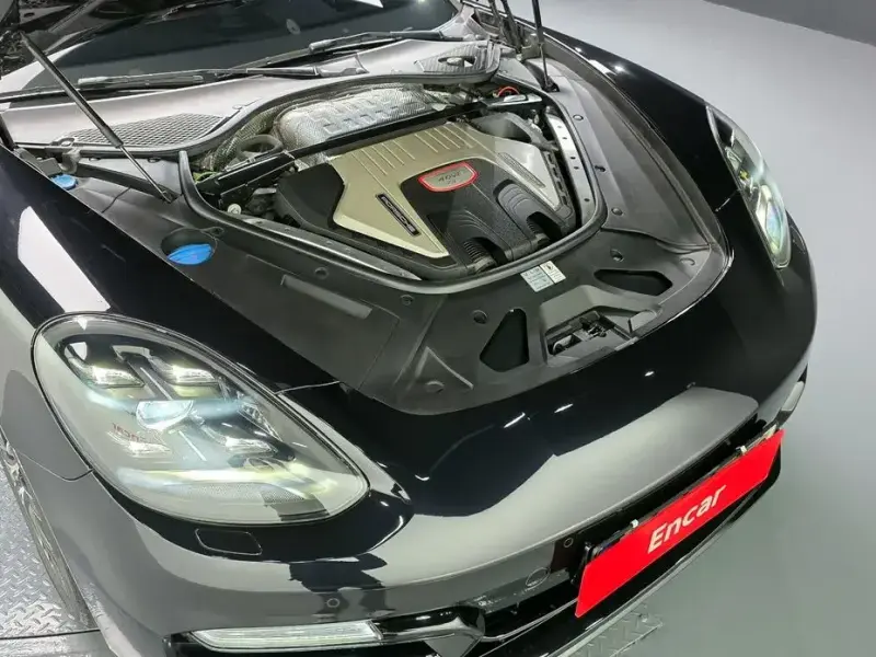 2020 Porsche Panamera с пробегом 39 388 км