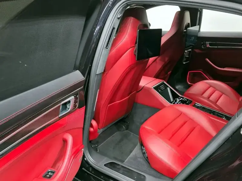 2020 Porsche Panamera с пробегом 39 388 км