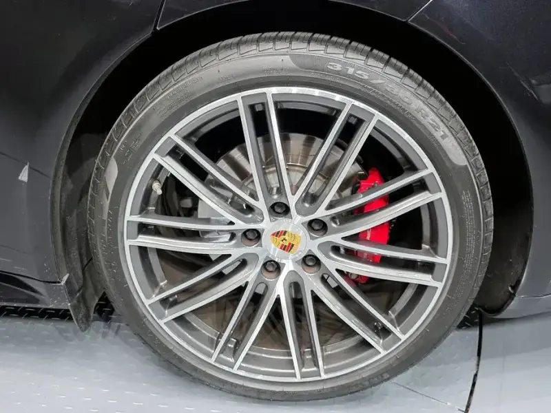 2020 Porsche Panamera с пробегом 39 388 км