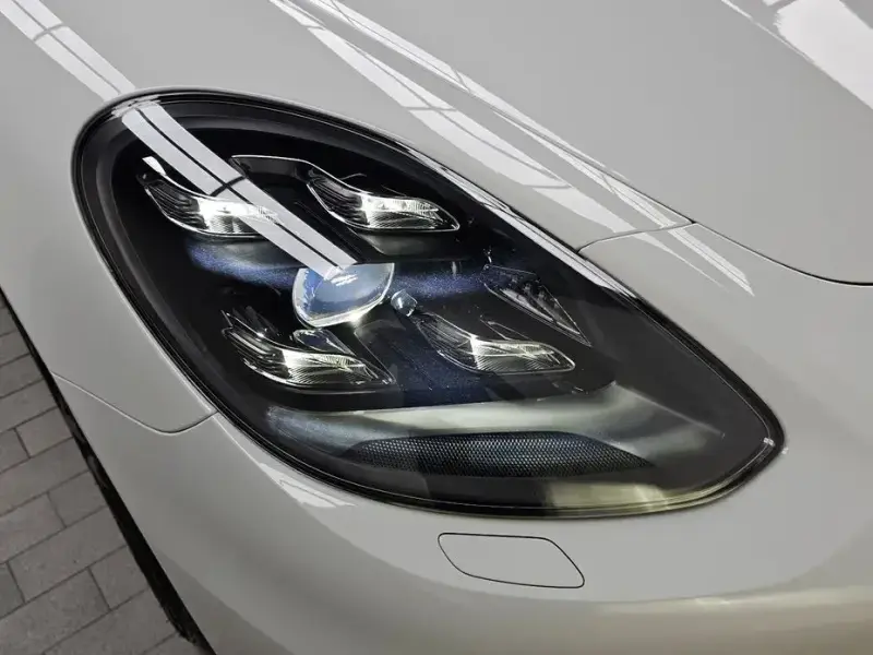 2020 Porsche Panamera с пробегом 14 651 км