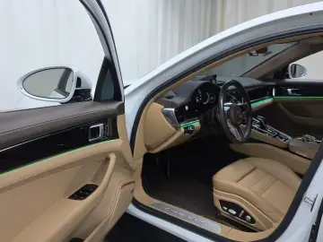 2018 Porsche Panamera с пробегом 59 589 км