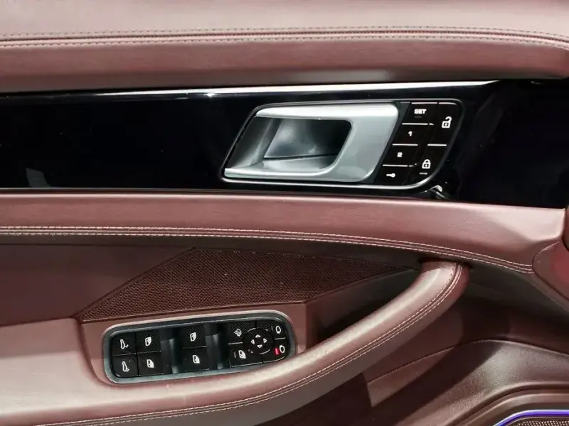 2020 Porsche Panamera с пробегом 49 779 км