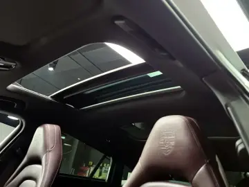 2020 Porsche Panamera с пробегом 49 779 км