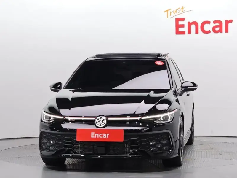2025 Volkswagen Golf с пробегом 1 198 км