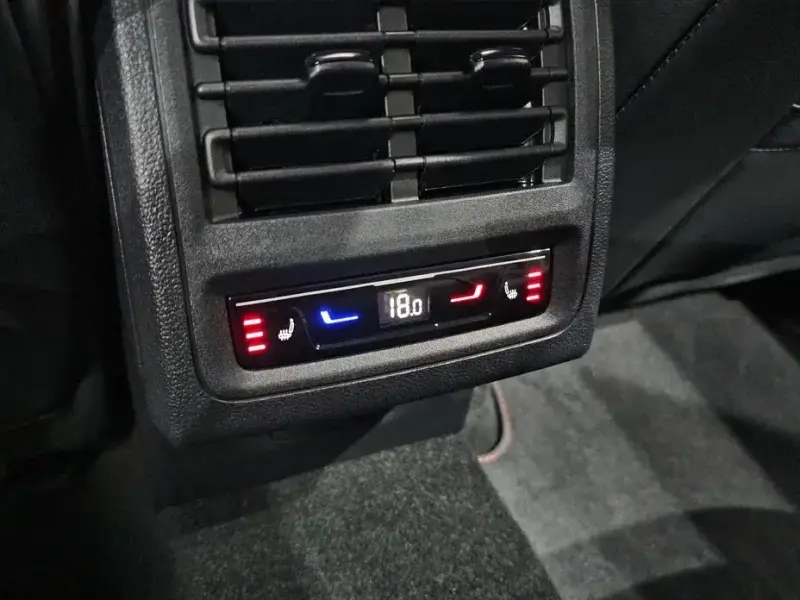 2025 Volkswagen Golf с пробегом 1 198 км