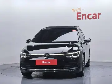 2022 Volkswagen Golf с пробегом 61 310 км