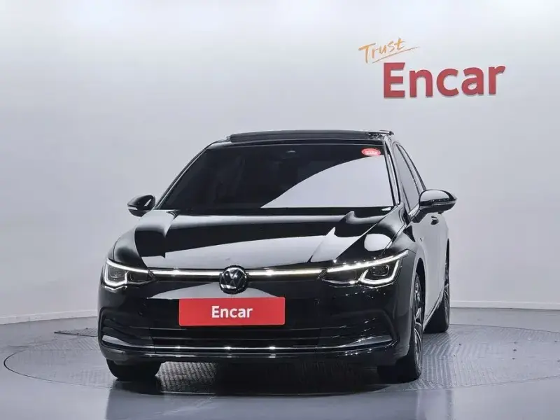 2022 Volkswagen Golf с пробегом 61 310 км