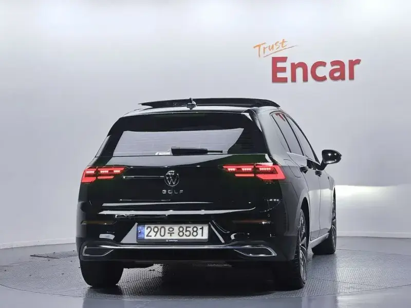 2022 Volkswagen Golf с пробегом 61 310 км