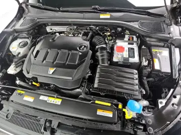 2022 Volkswagen Golf с пробегом 61 310 км