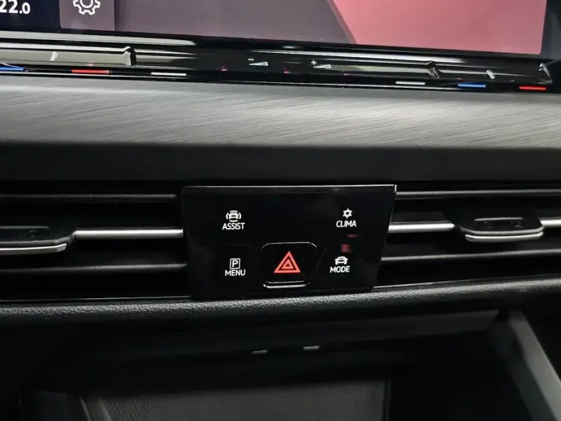 2022 Volkswagen Golf с пробегом 61 310 км