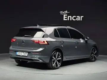 2025 Volkswagen Golf с пробегом 14 949 км
