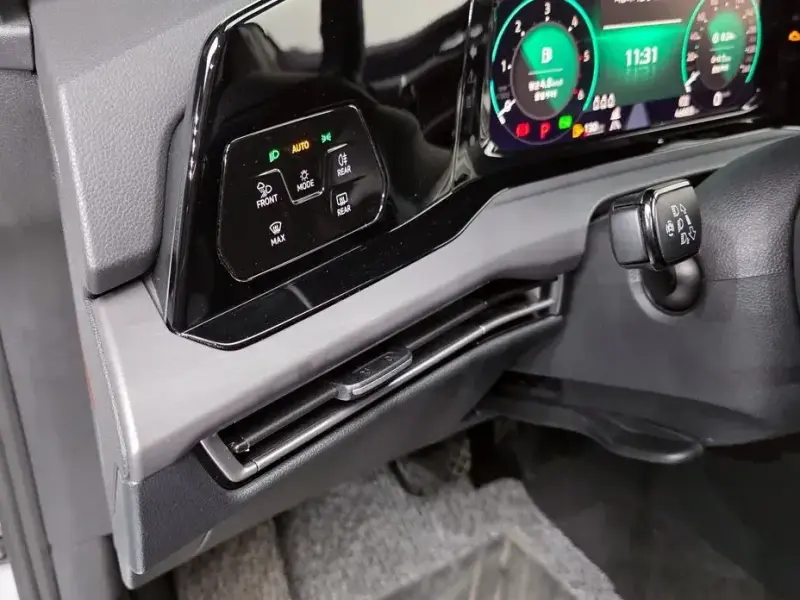 2024 Volkswagen Golf с пробегом 46 003 км