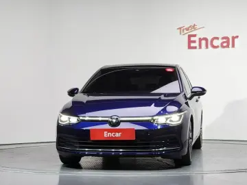 2022 Volkswagen Golf с пробегом 44 993 км