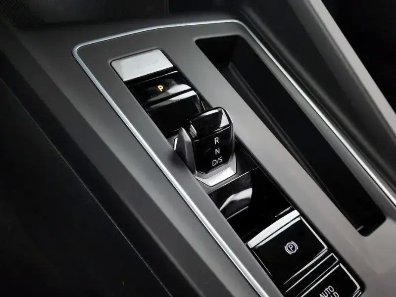 2022 Volkswagen Golf с пробегом 44 993 км