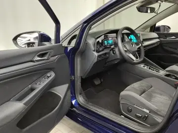 2022 Volkswagen Golf с пробегом 44 993 км