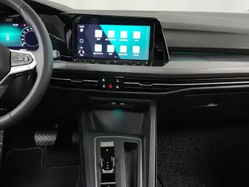 2022 Volkswagen Golf с пробегом 44 993 км