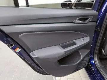 2022 Volkswagen Golf с пробегом 44 993 км