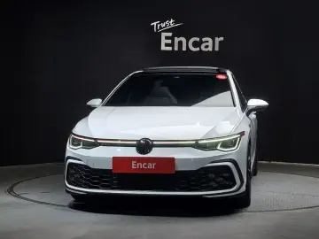 2023 Volkswagen Golf с пробегом 19 673 км