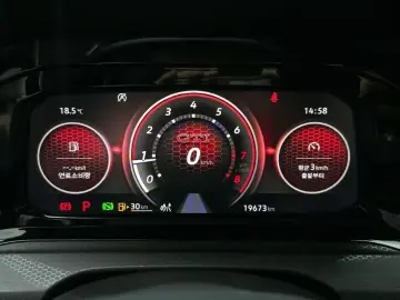 2023 Volkswagen Golf с пробегом 19 673 км