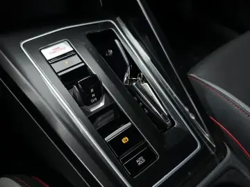 2023 Volkswagen Golf с пробегом 19 673 км
